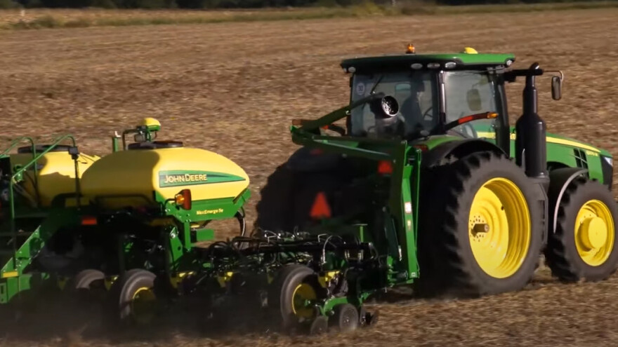 AutoPath pamti prvi prolaz: Lakši rad na neravnom i kod zanošenja