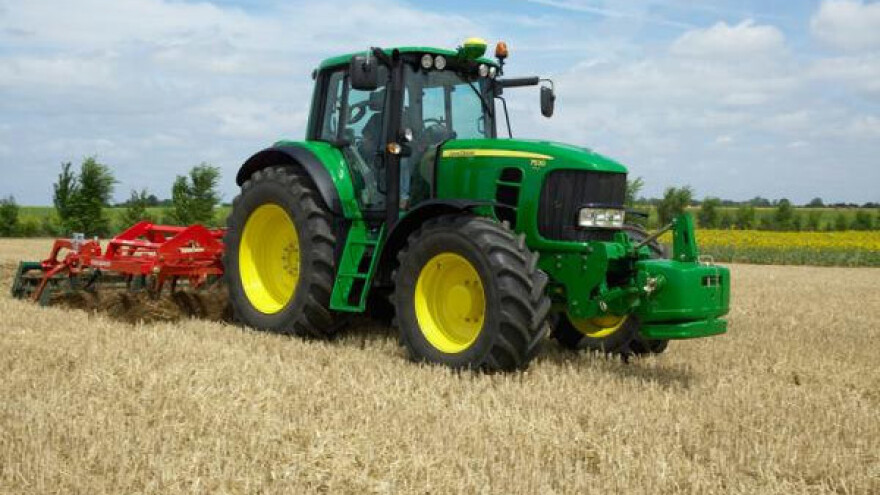 Traktor John Deere 7030 Premium