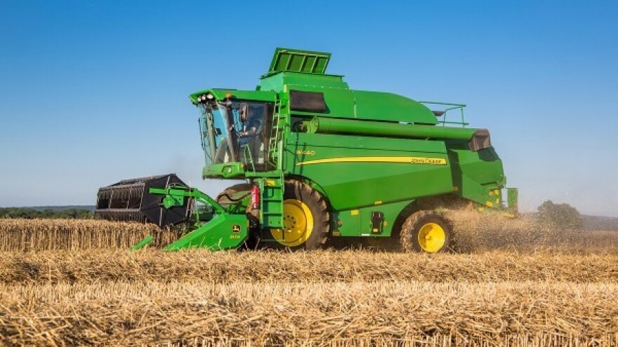 John Deere dežurstvo tijekom žetve!
