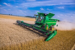 John Deere i Caterpillar se povlače iz Rusije - Claas se još ne oglašava