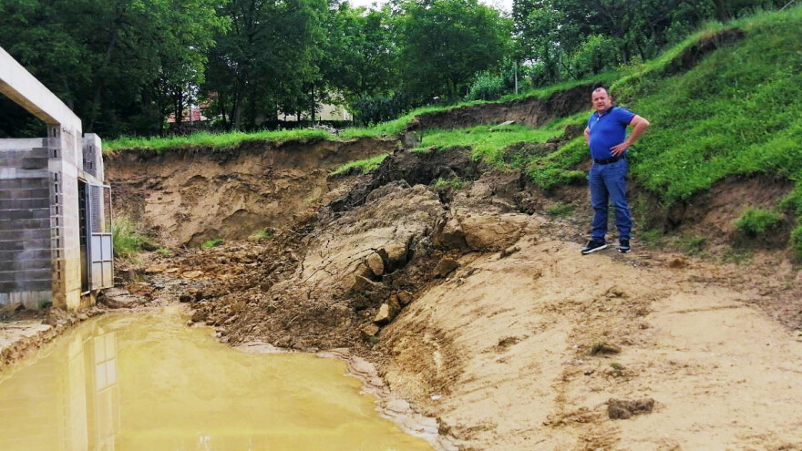 Josip Žmegač: Ljut sam i ogorčen, poplava je uništila polja, junad ostala bez hrane, a pomoći niotkuda