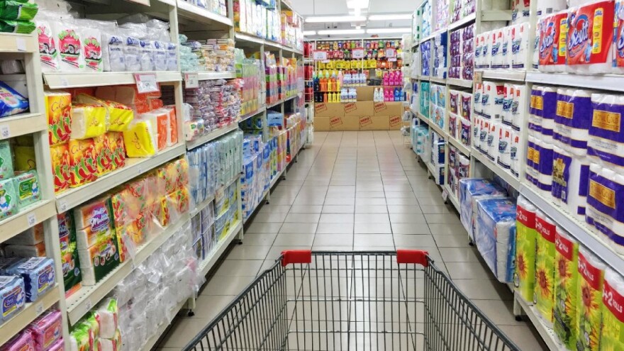 Zbog korone domaćinstva u Srbiji trošila više - čak dve milijarde dinara