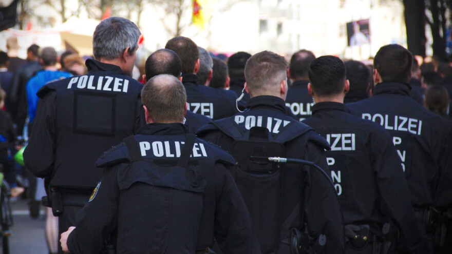 Ogromna racija u Njemačkoj: 800 policajaca traži ilegalne radnike