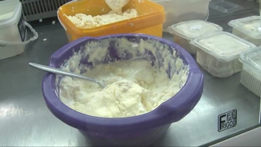 Kako prepoznati pravi kajmak?