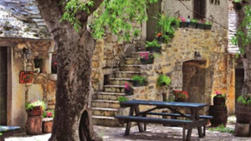 Seosko ugostiteljsko domaćinstvo "Kuća kamena"