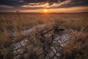 Kažnjavanje onih koji ne obrađuju zemljište