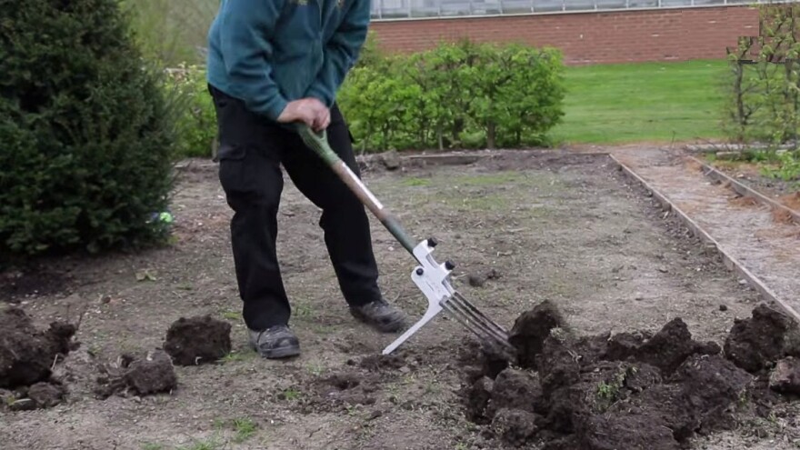 Jednostavno okopajte svoj vrt s Kikka Digga inovacijom