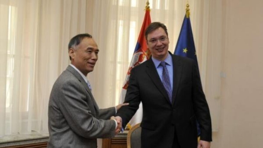 Vučić i kineski ambasador o privrednim temama