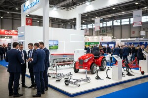 Klaster poljomehanizacije na sajmu poljoprivredne mehanizacije EIMA 2012. u Bologni