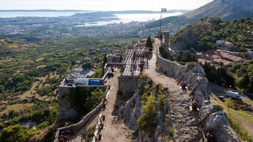 Umjesto korova - u Kliškom polju trajni nasadi!