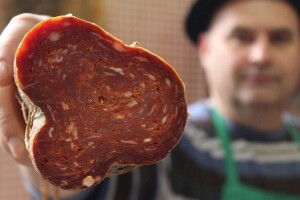 Kako izabrati pravu papriku za kobasicu i kulen?