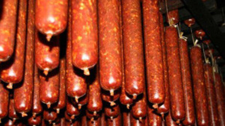 Domaća trgovina mesom 40 posto u sivoj zoni