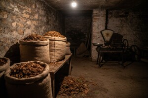 Kod Novog Sada zaplenjeno oko 2 tone duvana