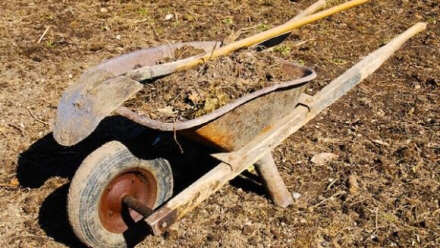 Natječajima do "rata za zemlju"