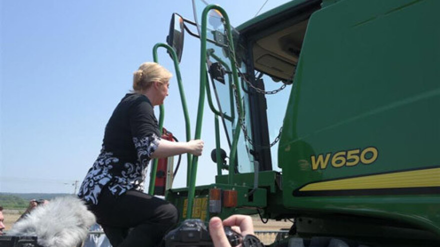 10 članova i osam John Deereva obitelji Vrakić