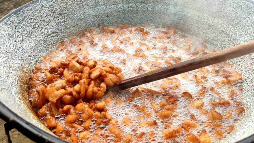 Priprema čvaraka i topljenje masti - dodati mlijeko ili ne?