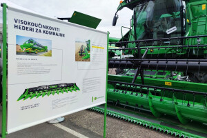 John Deere kombajni - u tri minute iz žitnog u heder za uljanu repicu