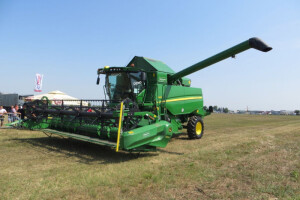 Upoznajte inteligentni kombajn John Deere T660i