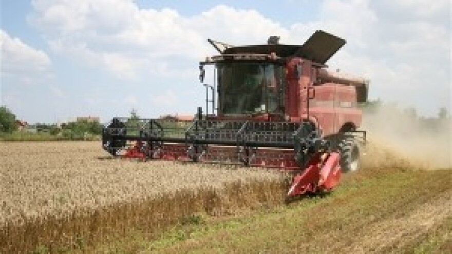 Velika prezentacija rada traktora, kombajna i priključaka