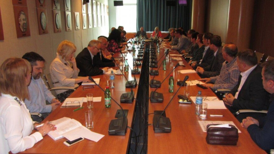 Predlozi iz baze do republičke Vlade