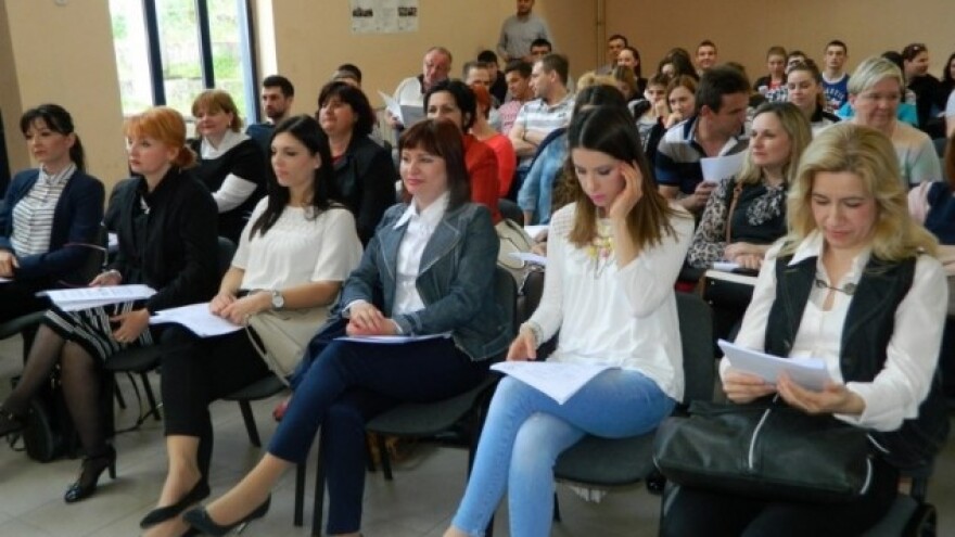 Škola s vinogradom treba i zadružni kurikulum!