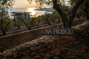 Konačna rasprodaja zemlje