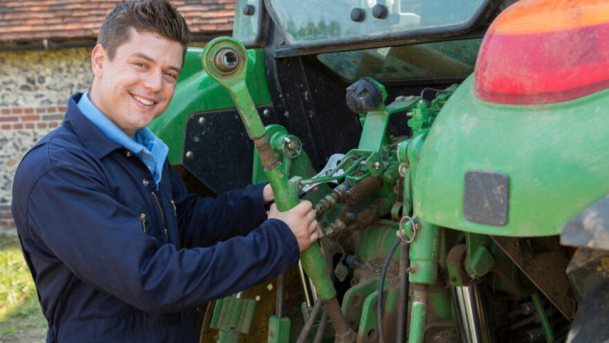 Konzerviranje traktora pred zimu