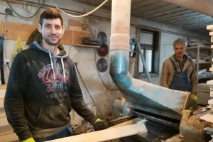 Od nameštaja do košnica: Ove godine Mitrovići planiraju 1.000 komada