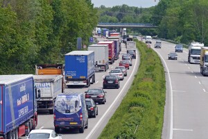 Kosovo neočekivano povećalo takse za proizvode iz BiH, Šarović odluku nazvao nedopustivim presedanom