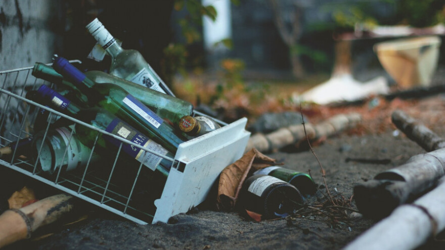 Opskrbio se za slavlje, otuđio više desetaka litara vina