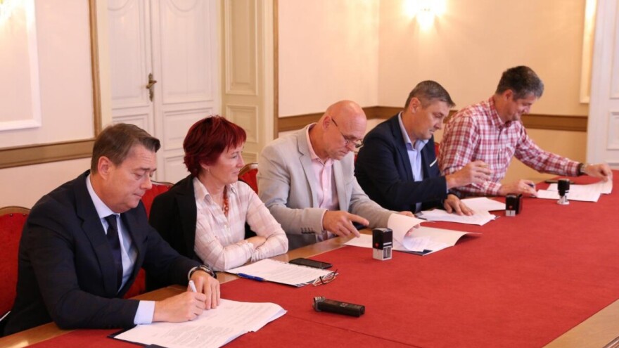 OBŽ potpisala sporazume o subvencioniranju kamata na kredite poljoprivrednika