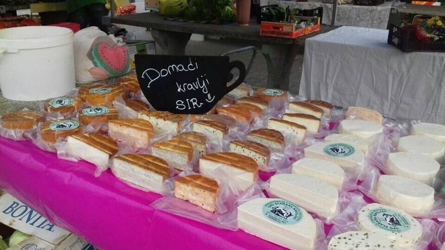 Slogom i dobrim rasporedom poslova, obitelj Kruljac uspješno proizvodi mlijeko i sir