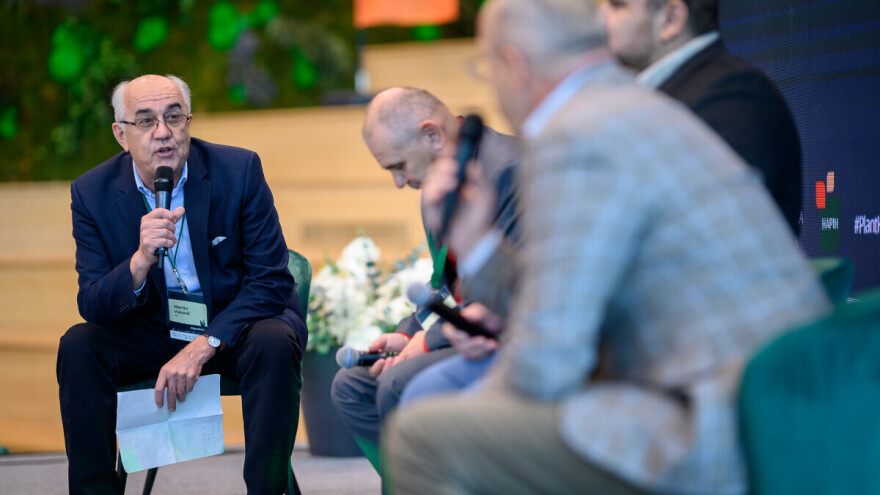 Stočarstvo ni na nebu ni na zemlji - kako i s čim dalje?