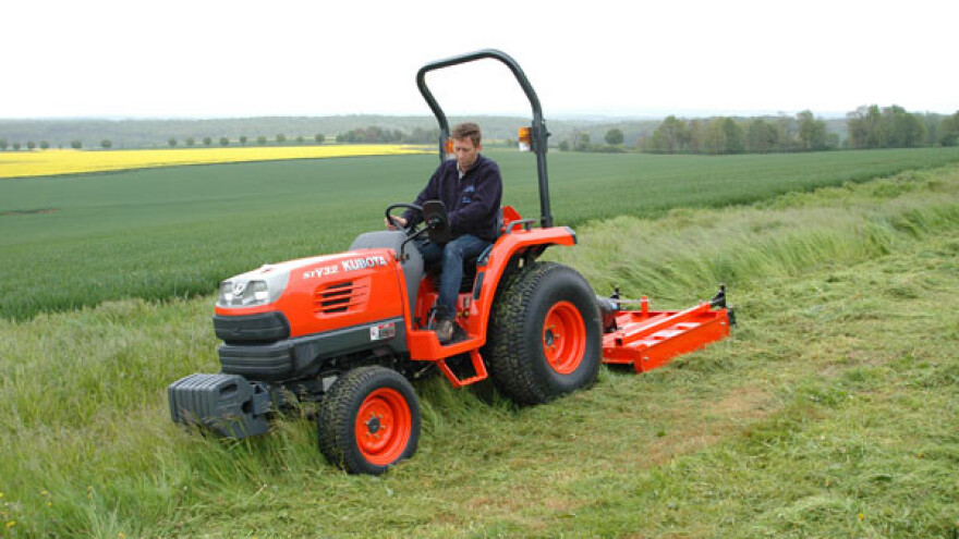Traktor Kubota STV