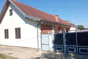 Iz grada na selo zarad čistog vazduha, mira i zdrave hrane