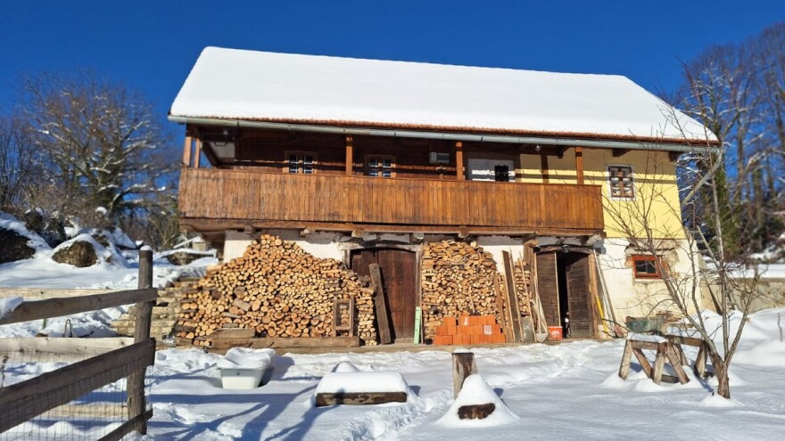 Na Žumberku se kuha - snijeg