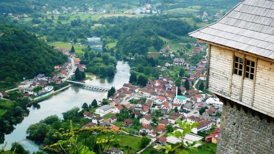 Bosanska jela, ljekovito bilje i zdrava hrana pomoći će im da razvijaju seoski turizam