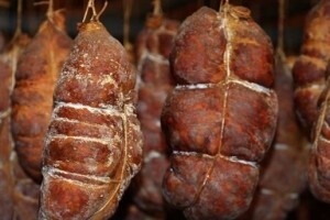 Hoće li se slavonski kulen proizvoditi od svinja iz uvoza?