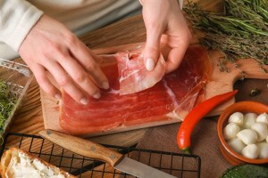 Putujte Evropom bez da izađete iz svoje kuhinje: Kuhajte sa proizvodima koji nose ZOI