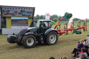 Glasovna kontrola strojeva - budućnost agrara