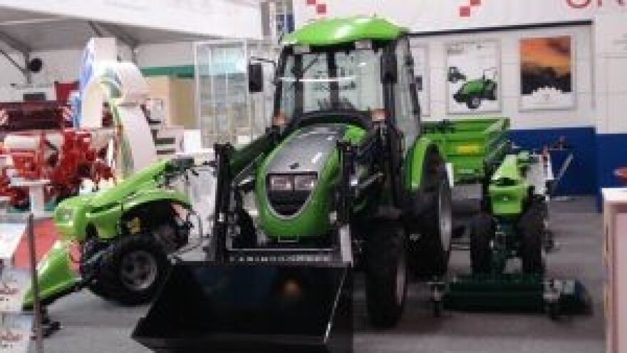 Labinprogres-TPS je predstavio poljoprivrednu mehanizaciju na međunarodnom sajmu EIMA u Bologni, Italija