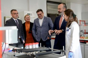 Počela da radi Nacionalna laboratorija za bezbednost hrane