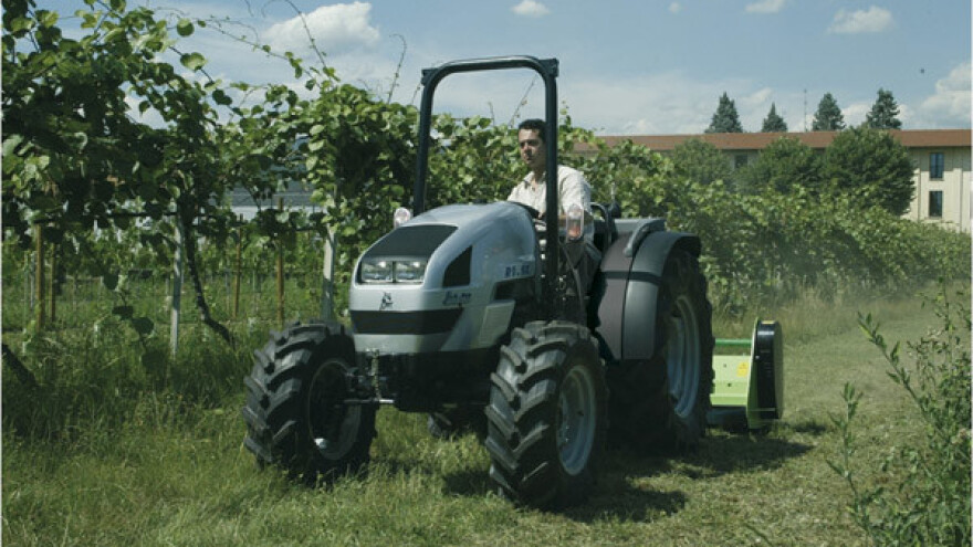 Traktor Lamborghini R1