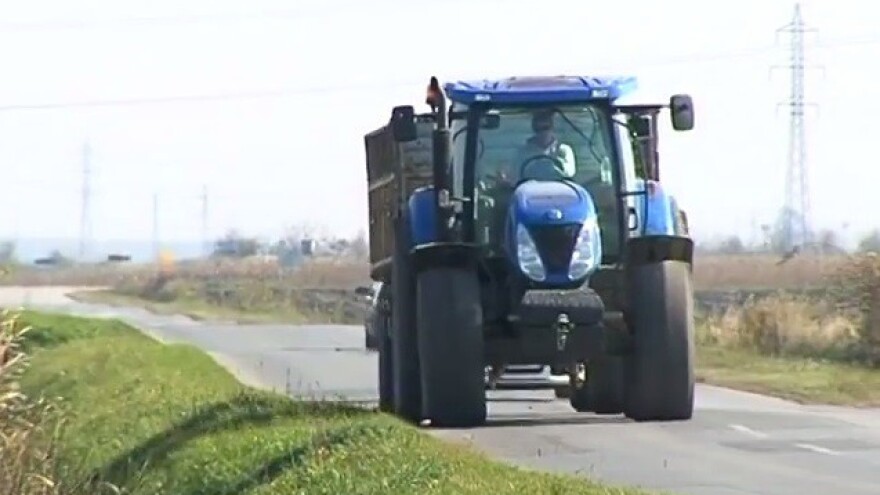 Poljoprivrednici na dvije fronte