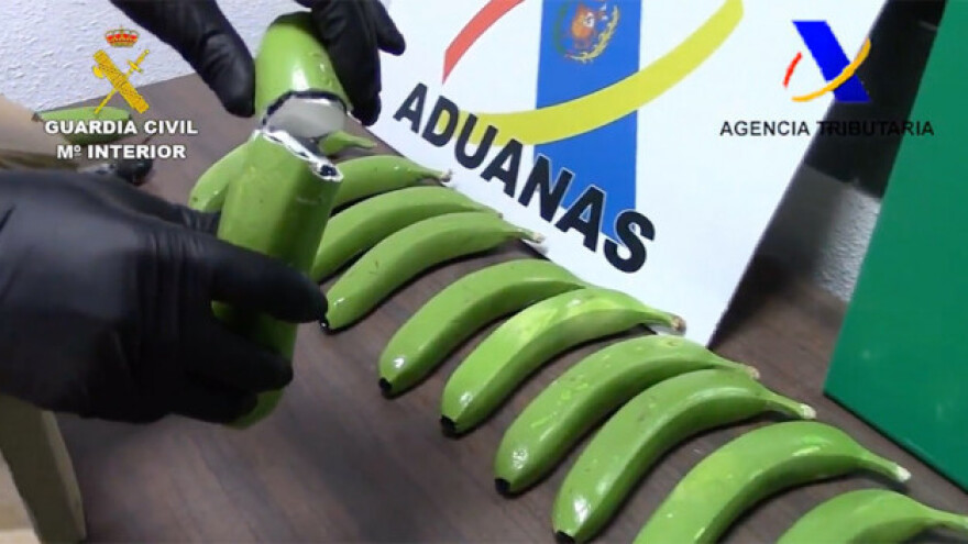 U lažnim bananama krijumčarili 17 kg kokaina