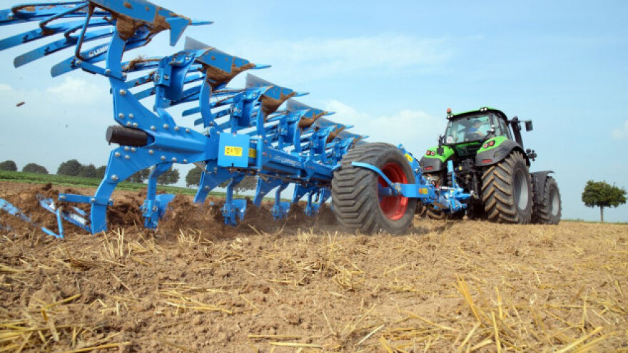 Plavi Diamant na sremačkim njivama