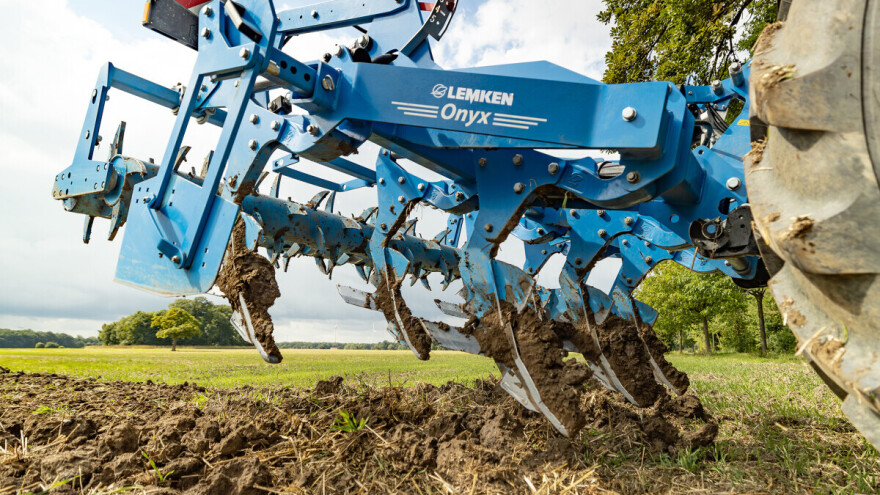 Lemken predstavio novi podrivač Onyx, obrada zemljišta do 60 cm dubine
