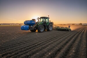 Lemken predstavio Solitair - novi prednji tank!