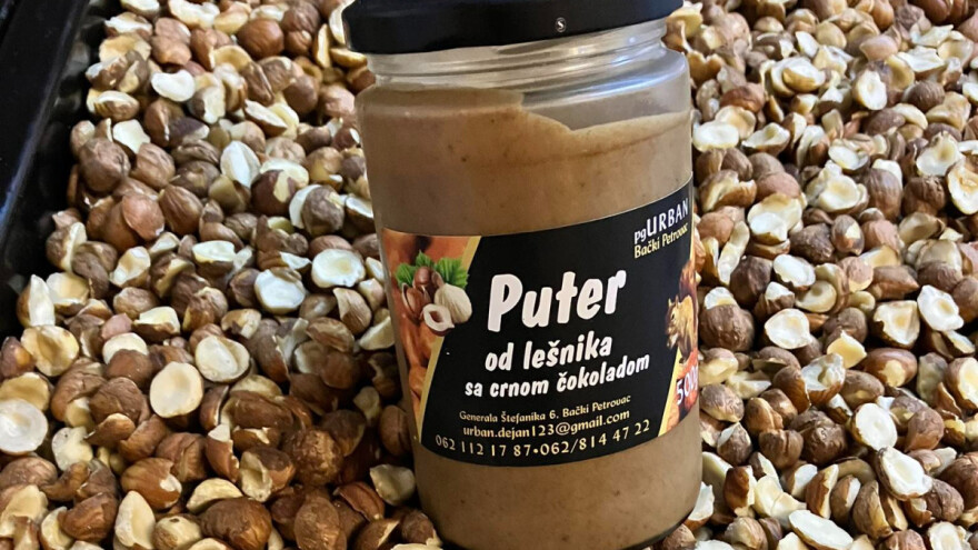 Preradom do bolje zarade: Šta sve Dejan Urban proizvodi od svog lešnika?