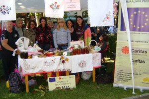 Žena  sa sela izolovane, a imaju puno potencijala